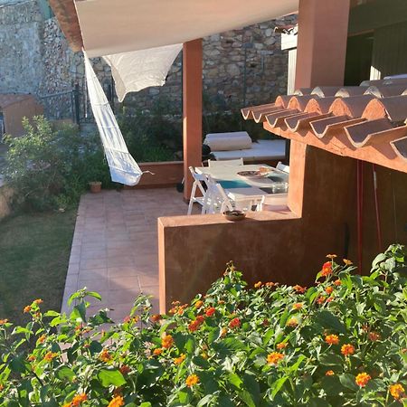 Villasimius Il Patio Sul Porto Bagian luar foto