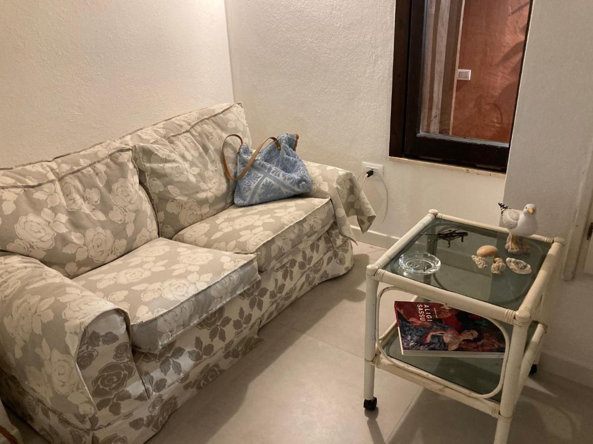 Villasimius Il Patio Sul Porto Bagian luar foto